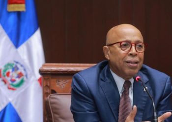 Pacheco le responde a Pepe Abreu: Asegura no tiene trama para eliminar cesantía en reforma laboral