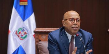 Pacheco le responde a Pepe Abreu: Asegura no tiene trama para eliminar cesantía en reforma laboral