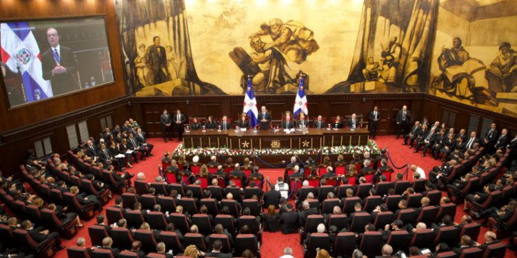 Congreso Nacional obvia sentencia del TC y elimina candidatura independiente