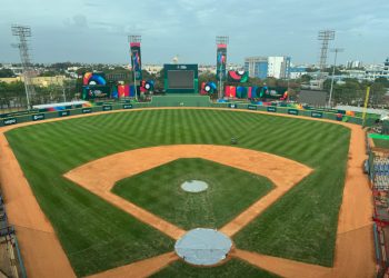 El Estadio Quisqueya, listo para recibir al equipo dominicano del Clásico Mundial de Béisbol