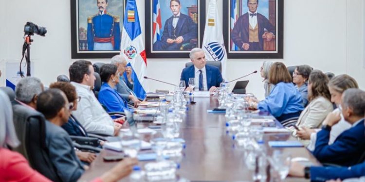 Educación dispone iniciar preparativos del año escolar 2026-2027