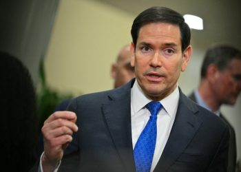 Rubio confirma que un dron cayó cerca del consulado de EEUU en Dubái
