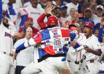 RD tiene a “La Máxima”, al “Ministro de Defensa”, una “Fiera” y varios “Niños” jugando en el Clásico