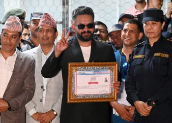 Un exrapero arrasa en las elecciones generales de Nepal, impulsado por la 'generación Z'