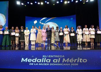 Gobierno entrega la Medalla al Mérito a 22 destacadas mujeres dominicanas