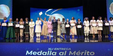 Gobierno entrega la Medalla al Mérito a 22 destacadas mujeres dominicanas