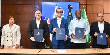 Olivares dice reforma laboral buscará litigios de conciliación entre trabajadores y empleadores