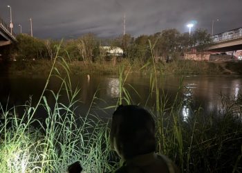 Al menos 28 dominicanos detenidos en la frontera sur de EE.UU. en 2026