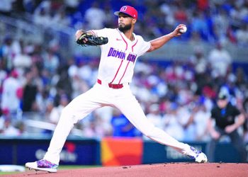 Cristopher Sánchez está listo para Corea del Sur