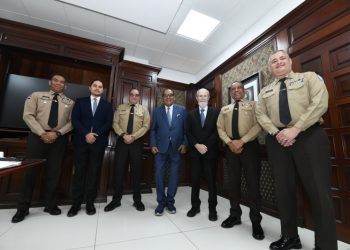 Destacan avances en protección de puertos dominicanos y advierte sobre amenazas del narcotráfico