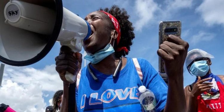 Coalición de 19 fiscales demócratas piden ayuda del TPS para haitianos