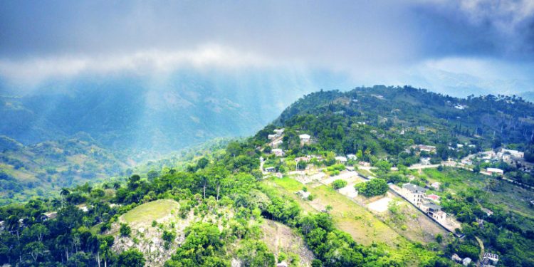 Otorgan a tres empresas permiso exploración minera en cordillera Septentrional