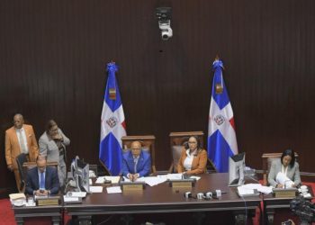 Abinader solicita reunión a legisladores para planificar fiscalización y control a funcionarios