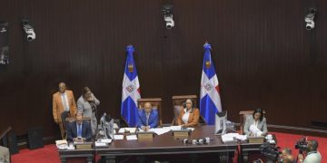 Abinader solicita reunión a legisladores para planificar fiscalización y control a funcionarios