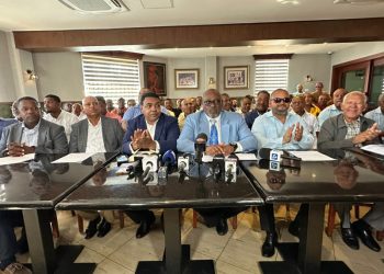 Transportistas aseguran pasajes mantendrán estabilidad de precios pese al alza de combustibles