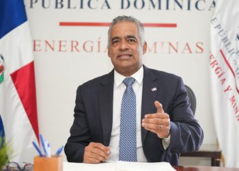 Ministro de Energía y Minas afirma salida de Punta Catalina II no afecta suministro