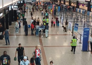 Más de 110 mil pasajeros se movilizarán por el AILA en Semana Santa, en medio de alza tarifas aéreas