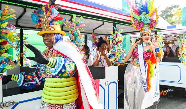 En Vivo: Cierre del carnaval de Santiago 2026