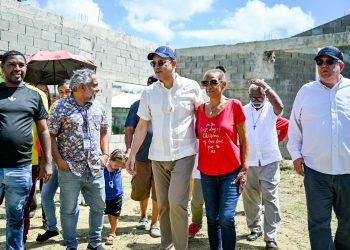 Alcalde supervisa obras en La Yagüita, Las Charcas y Bella Vista