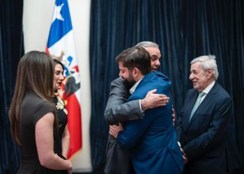 Presidente Abinader ofrece saludo protocolar a su homólogo de Chile Gabriel Boric