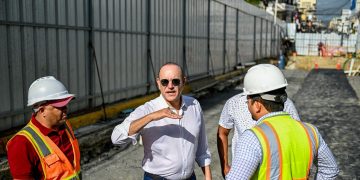 Alcalde Ulises Rodríguez informa avanza remozamiento de la calle Del Sol y proyecta intervención en La Cambronal