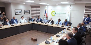 Los opositores aún esperan por la invitación de Abinader a participar en dialogo nacional