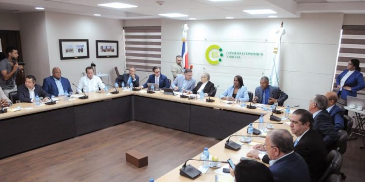 Los opositores aún esperan por la invitación de Abinader a participar en dialogo nacional