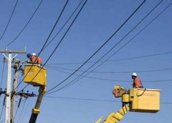 Aguaceros causan múltiples averías en el sistema eléctrico