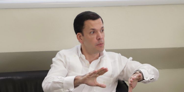 MP presenta conversaciones de Hugo Beras y Jochi Gómez sobre control en adjudicaciones