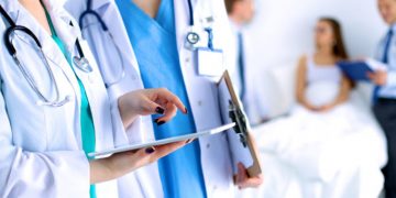 Salud Pública abrirá este viernes 17 la convocatoria al concurso de residencias médicas