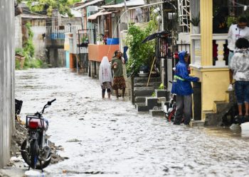 Cerca del 65% de los hogares asegura puertas, techos y ventanas ante fenómenos naturales