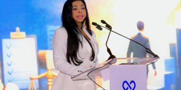 Yeni Berenice instruye a fiscales presenten cargos a motoristas por muerte de chofer en Santiago