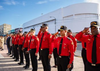 Activan operativos contra alcohol adulterado en feriado de Samana Mayor