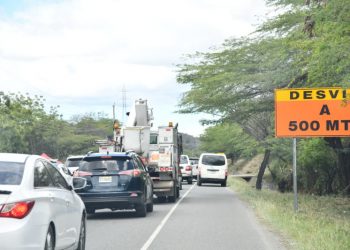 Más de 720 mil vehículos salieron de Santo Domingo durante este Miércoles y Jueves Santo, 200 mil más que en 2025