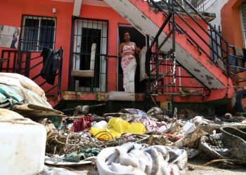 Continúa la desesperación tras inundaciones provocadas por las fuertes lluvias
