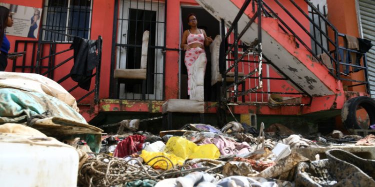 Continúa la desesperación tras inundaciones provocadas por las fuertes lluvias