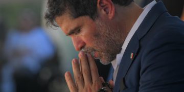 Eduardo Verástegui propone creación de capilla donde estaba la discoteca Jet Set y ofrece US$100 mil