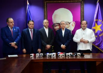 Danilo esperará informe del Gobierno sobre crisis de Medio Oriente