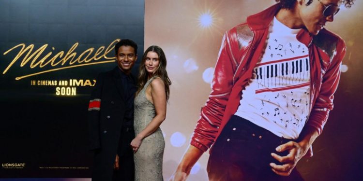 La "Jacksonmanía" se apoderó de Berlín para el estreno mundial de "Michael"
