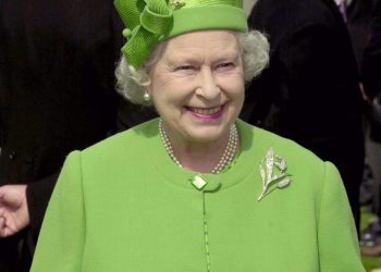 Cien años de Isabel II, la reina que unió dos siglos