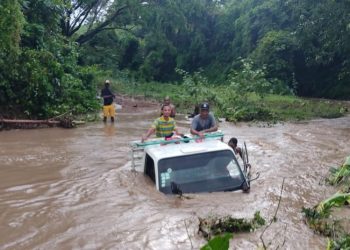 Lluvias causan más estragos en provincias