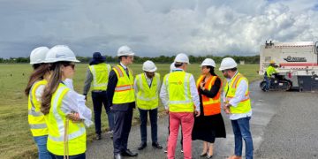 Aerodom inicia trabajos de remodelación de la pista principal de aterrizaje del AILA