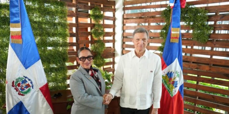 RD y Haití acuerdan abrir espacio aéreo