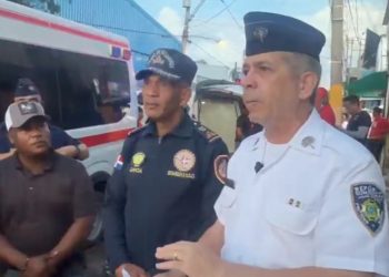 Policía informa fallecimiento de dos personas tras colapso de pared en Las Palmas de Herrera