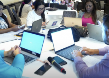 Volverán a evaluar maestros el próximo viernes tras dificultades del proceso