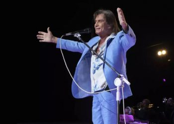 Roberto Carlos: el rey brasileño de la canción que en 85 años de vida se volvió un gigante romántico