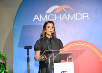 Ligia Bonetti plantea incentivos fiscales en el desarrollo del sector industrial