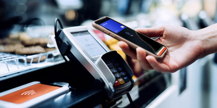 Pagos digitales transforman la forma en la gente maneja el dinero