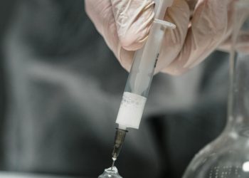 Aprueban primer tratamiento contra la malaria para lactantes