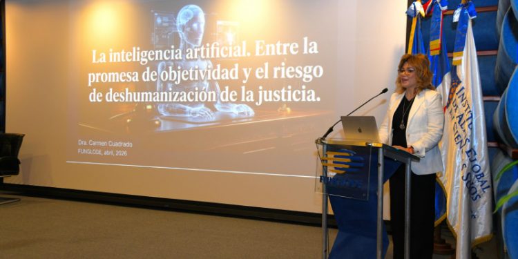 Uso de inteligencia artificial en la justicia puede poner en riesgo los derechos de los acusados, afirma especialista